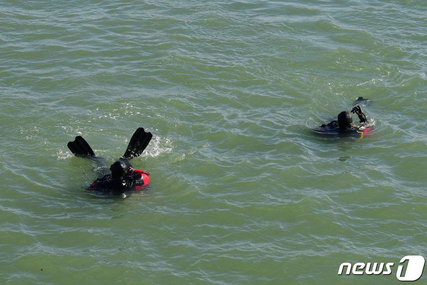 바다에서 실종자를 수색하고 있는 해경 모습. 해당 기사와 관련없음 (뉴스1 사진 자료)2025.1.29/뉴스1 ⓒ News1