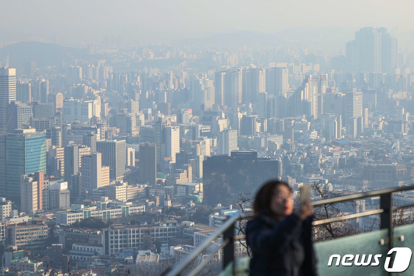 금요일인 1일 충북과 세종은 대체로 흐리고 낮에는 소량의 비가 내리겠다.&#40;사진은 기사와 무관함&#41;/뉴스1