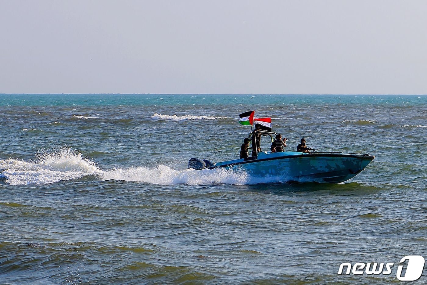 중동 리스크 타고 너무 올랐나…흥아해운, 10% 약세[핫종목] - 뉴스1