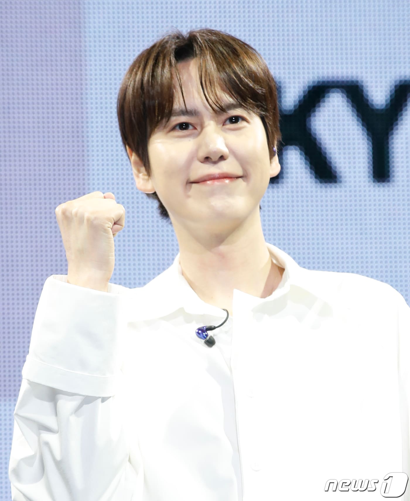 가수 규현이 9일 서울 용산구 블루스퀘어 마스터카드홀에서 가진 EP '리스타트(Restart)' 발매 기념 쇼케이스에서 포즈를 취하고 있다. 2024.1.9/뉴스1 ⓒ News1 권현진 기자