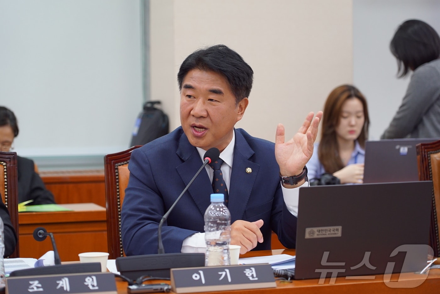 10일 국가유산청 국정감사에서 질의를 하고 있는 이기헌 의원. (이기헌 의원실 제공)