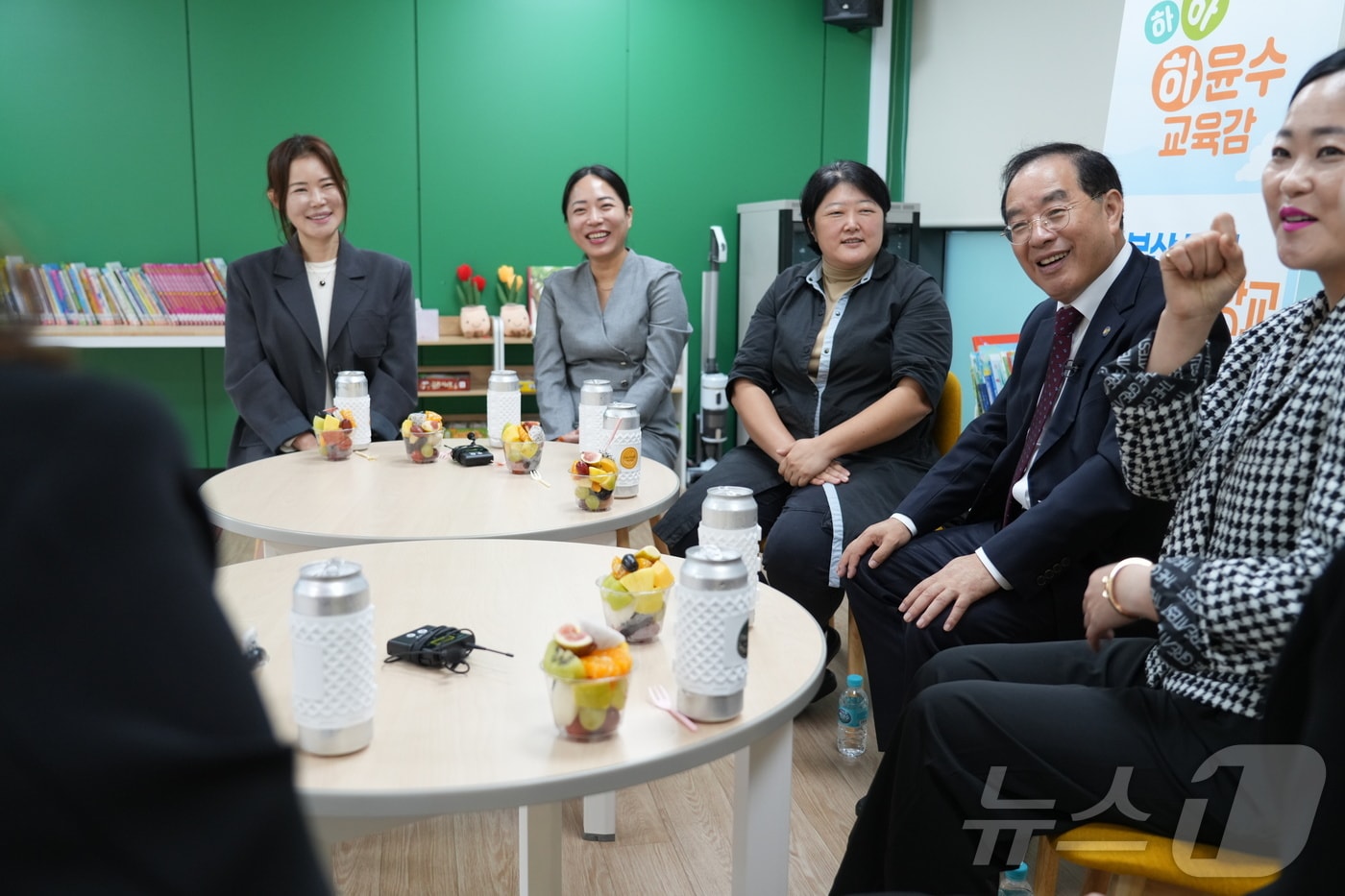 하윤수 부산시교육감이 22일 부산명지늘봄전용학교에서 열린 &#39;교육감 만난Day&#39; 행사에 참석했다.&#40;부산시교육청 제공&#41;