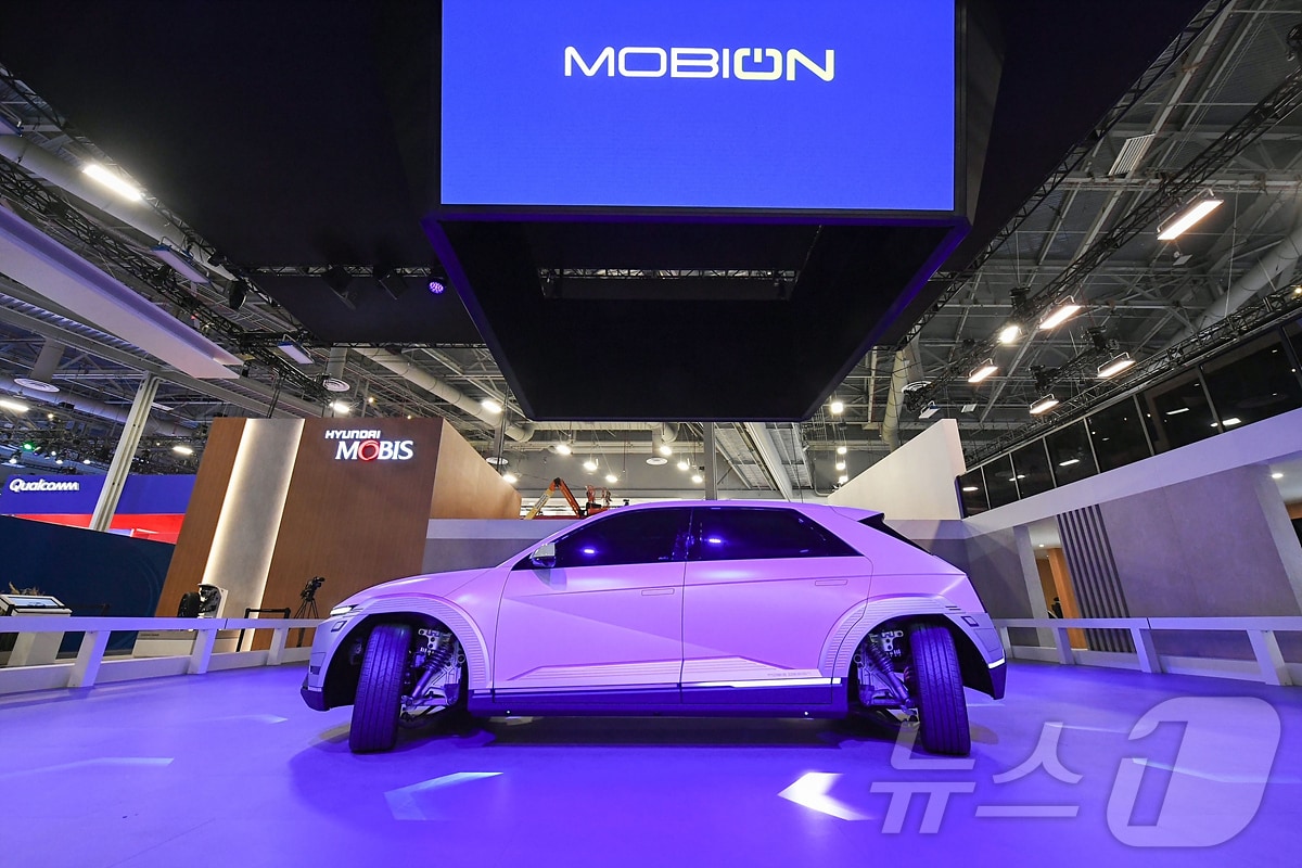 &#39;2024 대한민국 미래모빌리티엑스포&#39;&#40;Daegu International Future Auto & Mobility 2024&#41;가 23일부터 26일까지 대구 엑스코에서 열린다. &#40;대구시 제공&#41;/뉴스1