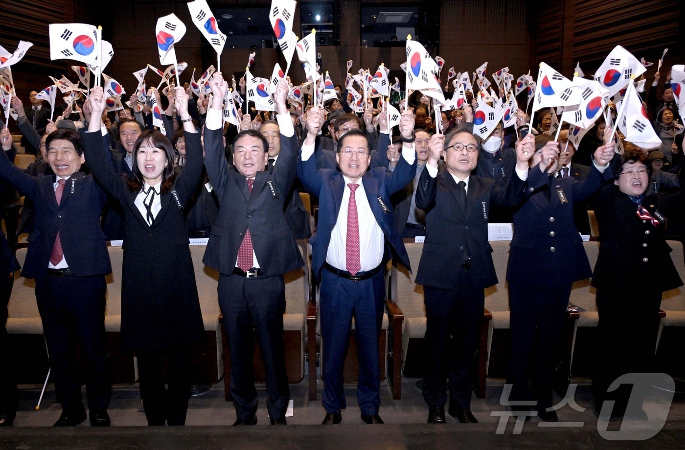 대구시는 17일 대구문화예술회관에서 &#39;제85회 순국선열의 날&#39; 기념식을 개최했다. &#40;대구시 제공&#41; 2024.11.17/뉴스1