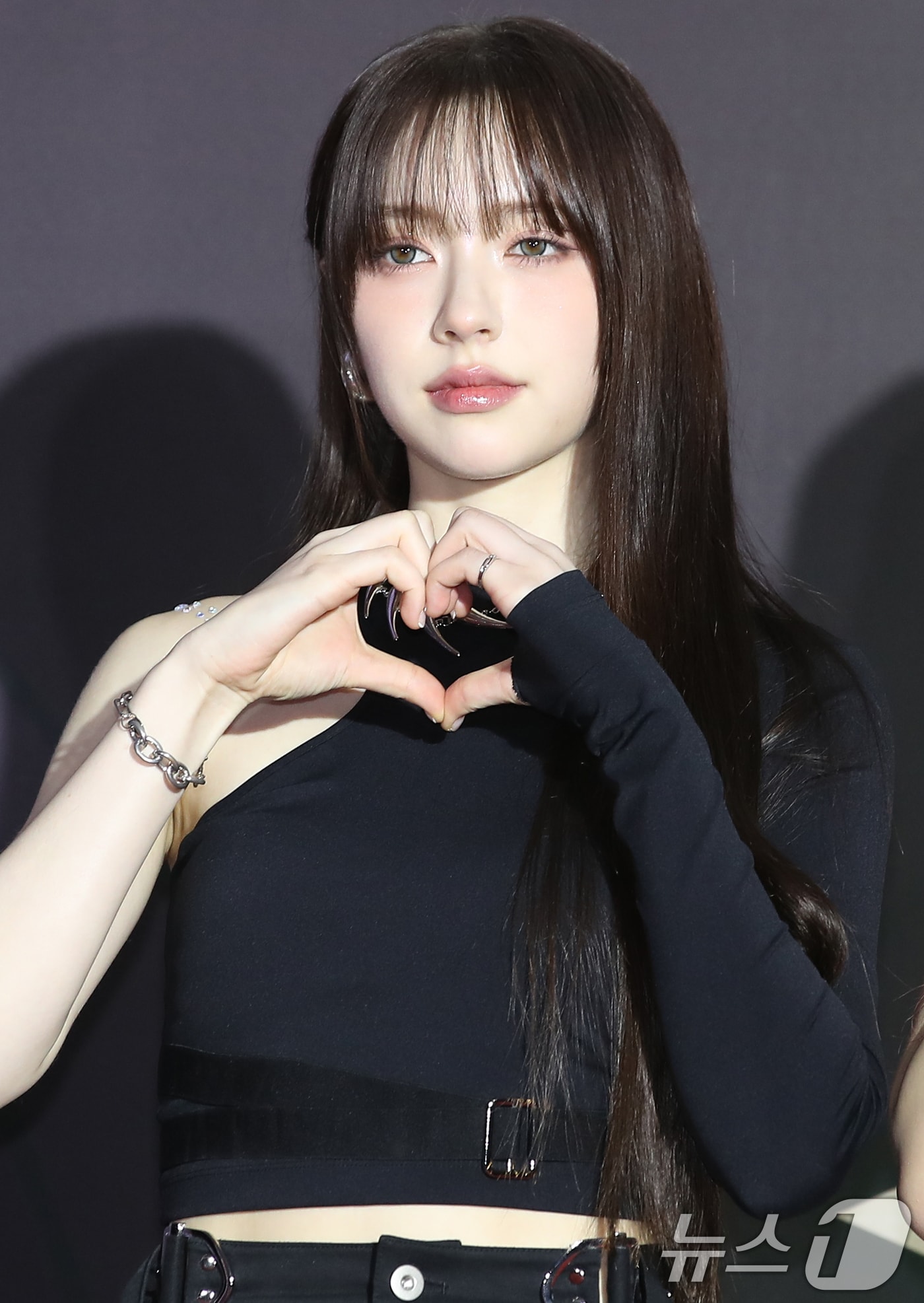 FIFTY FIFTY 단체 사진