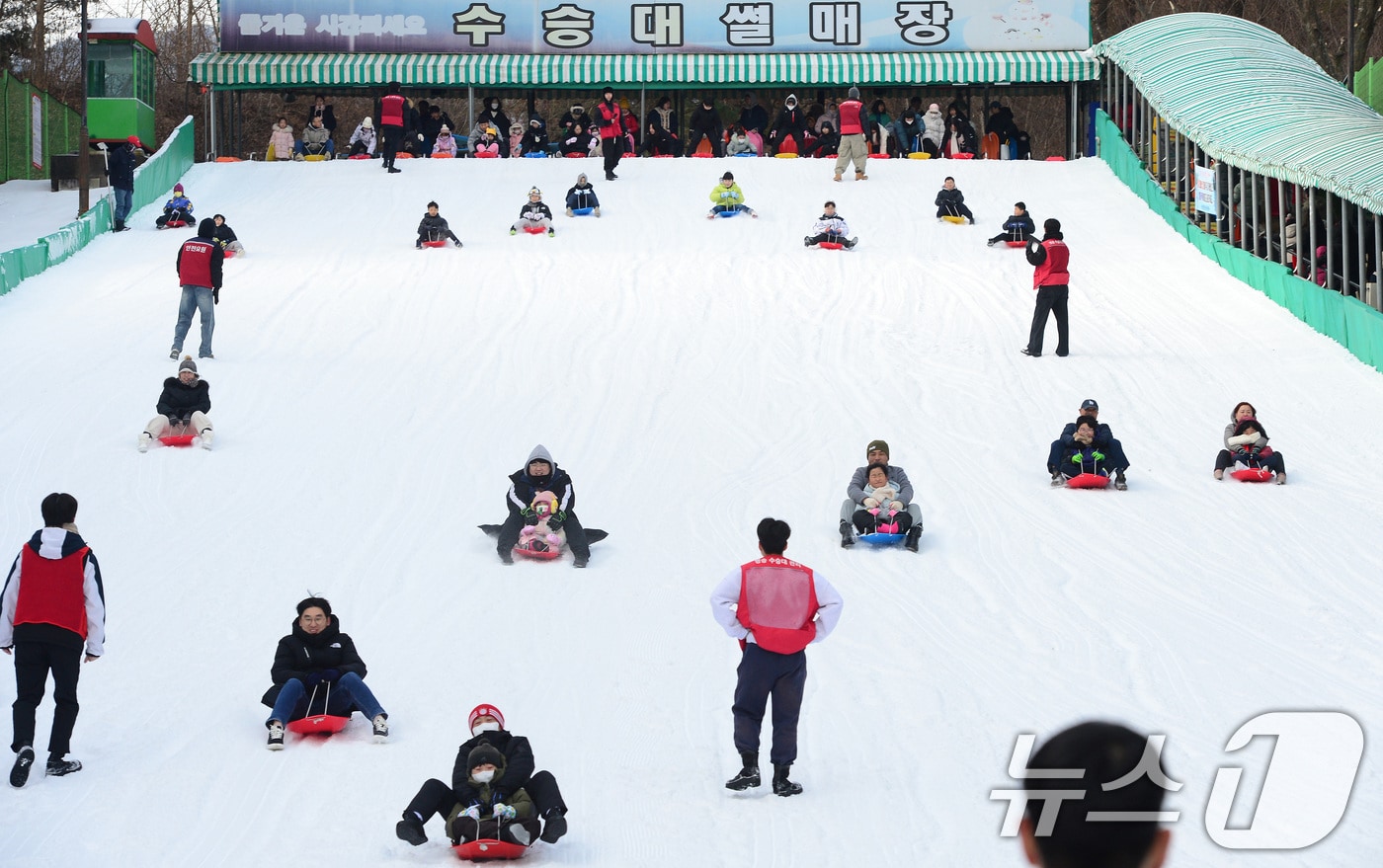 거창군 수승대 눈썰매장 (거창군 제공) 2024.12.25/뉴스1