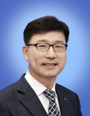 이진안 앰코코리아 대표이사. /사진제공 = 앰코코리아