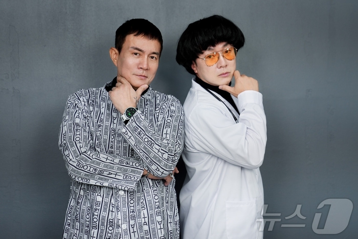 쿨 김성수(왼쪽)과 R.ef 성대현.(알쿨중독쇼 제공)