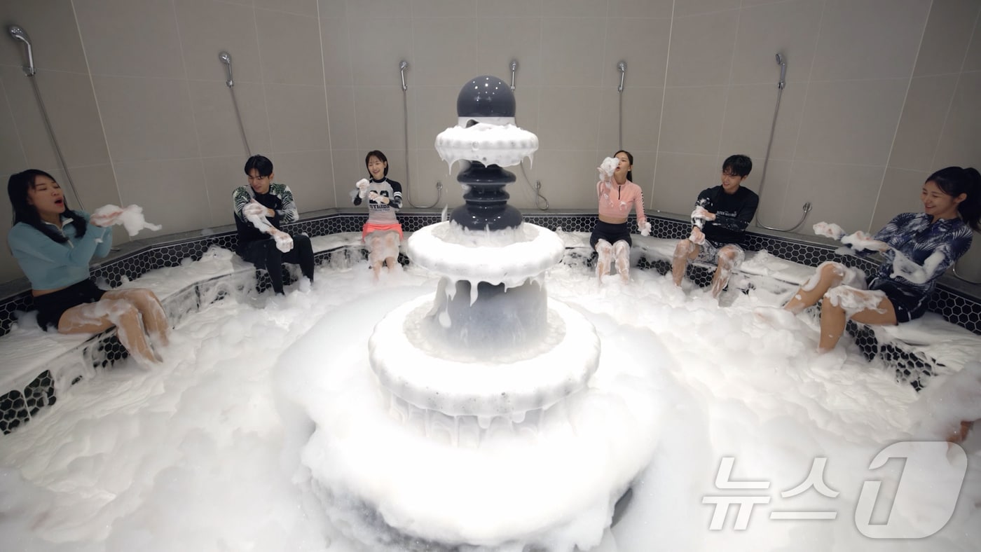 완도해양치유센터 해조류 거품 테라피 &#40;완도군 제공. 재판매 및 DB금지&#41; /뉴스1 