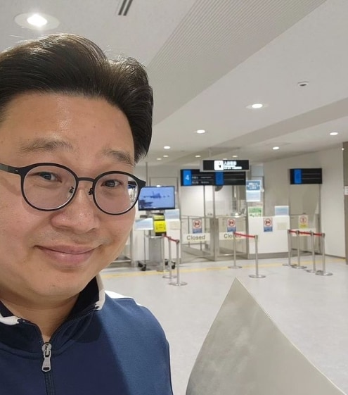 서경덕 성신여대 교수가 지난 16일 일본 공항에서 수 시간 동안 붙잡혀 있었다고 밝혔다. 인스타그램 갈무리