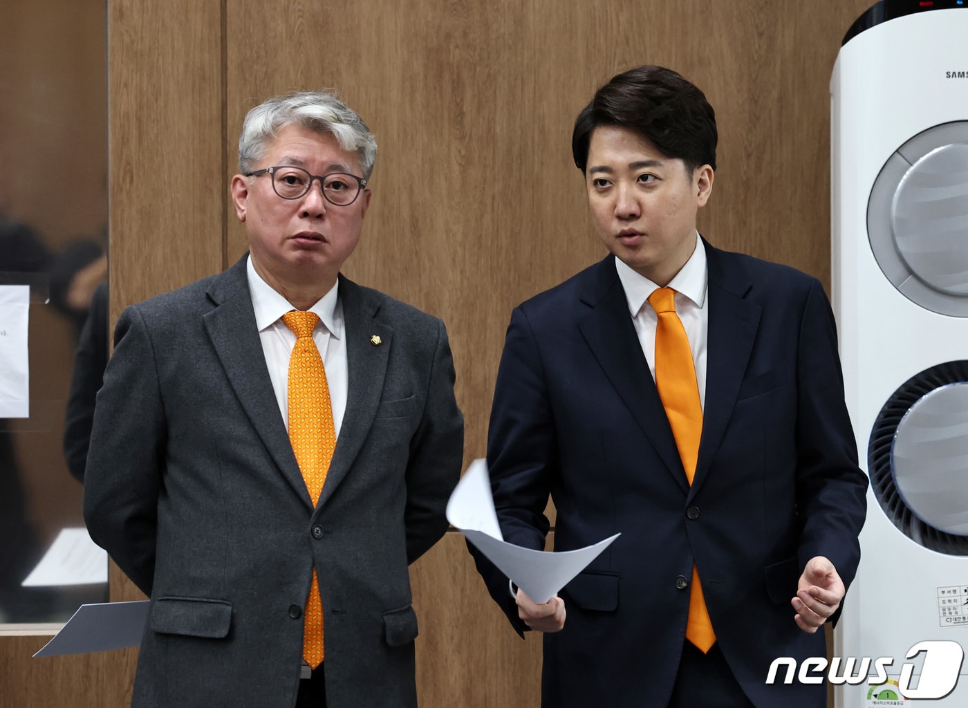 경기도지사 선거 판도 흔들 조응천의 승부수, 단일화 가능성과 정치적 파장 분석