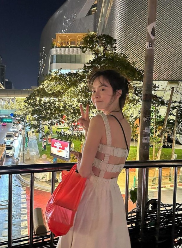 송지효 SNS 캡처