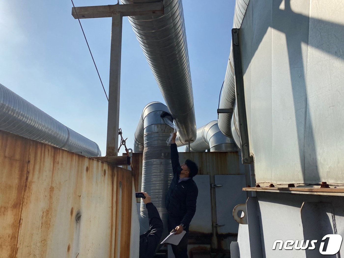 인천시 산업단지 점검 모습.(인천시 제공)
