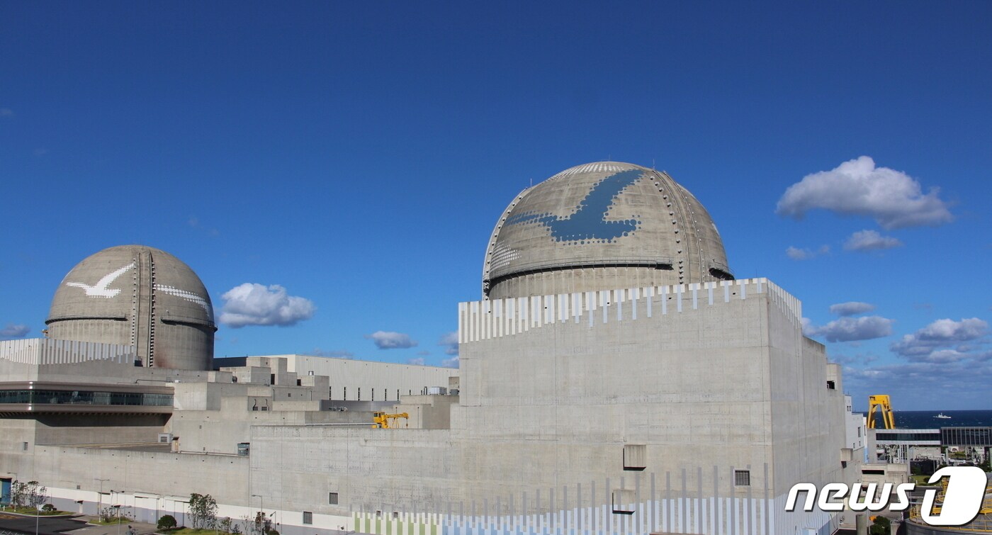 제3차 계획예방정비에 들어간 새울 2호기.