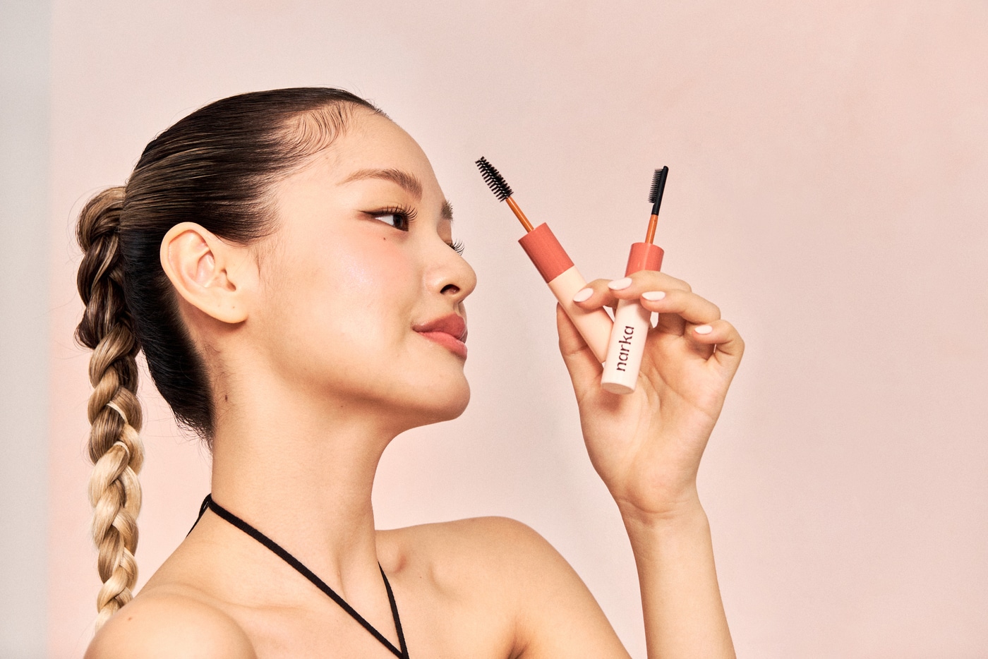 'MZ핫템' 나르카, 日 시장 공략...엣코스메 입점 확정 - 뉴스 썸네일 이미지