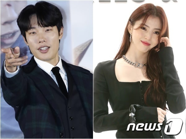 배우 류준열(왼쪽), 한소희 ⓒ 뉴스1