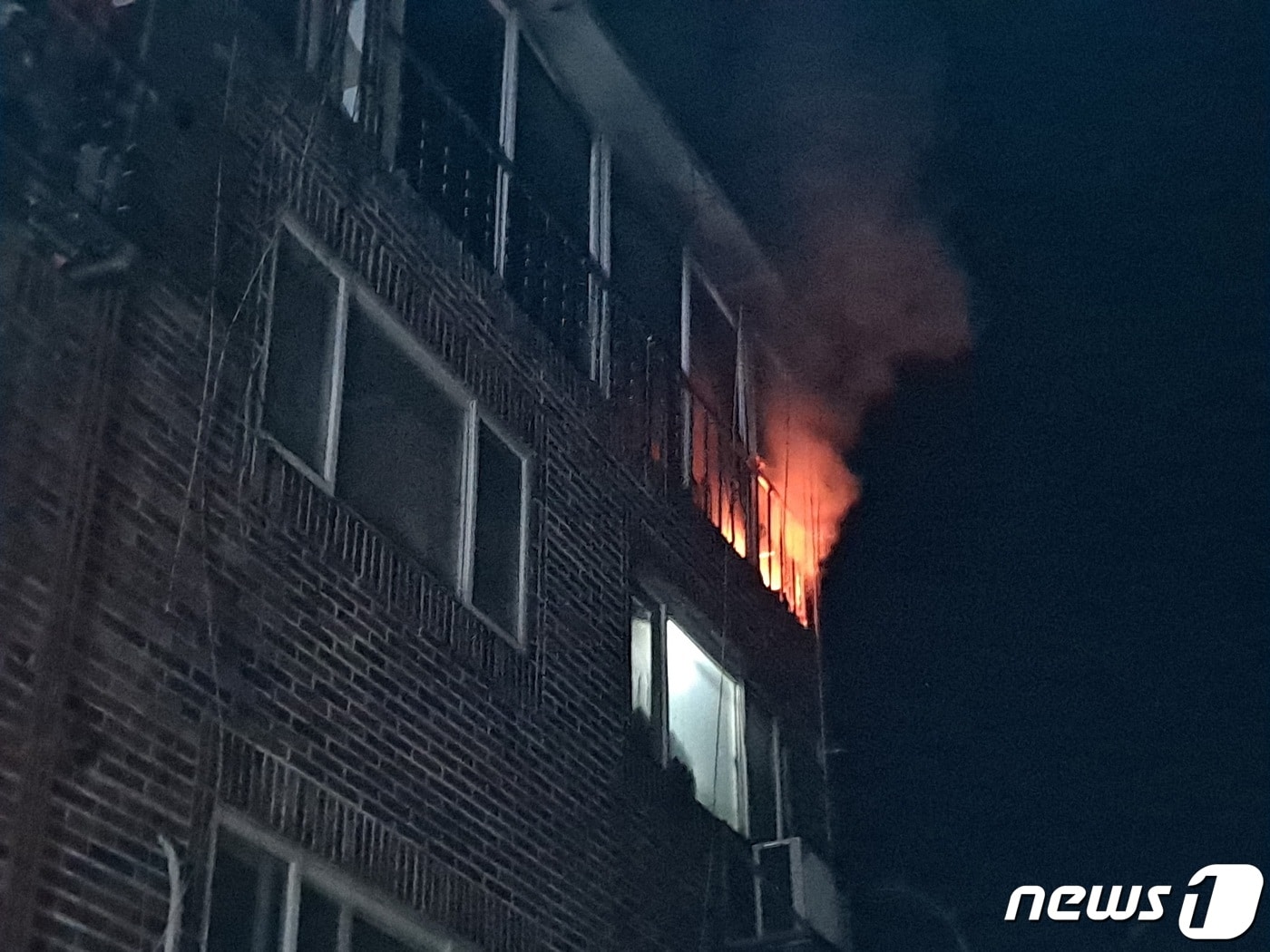 광명시 빌라 화재.(경기도소방재난본부 제공)