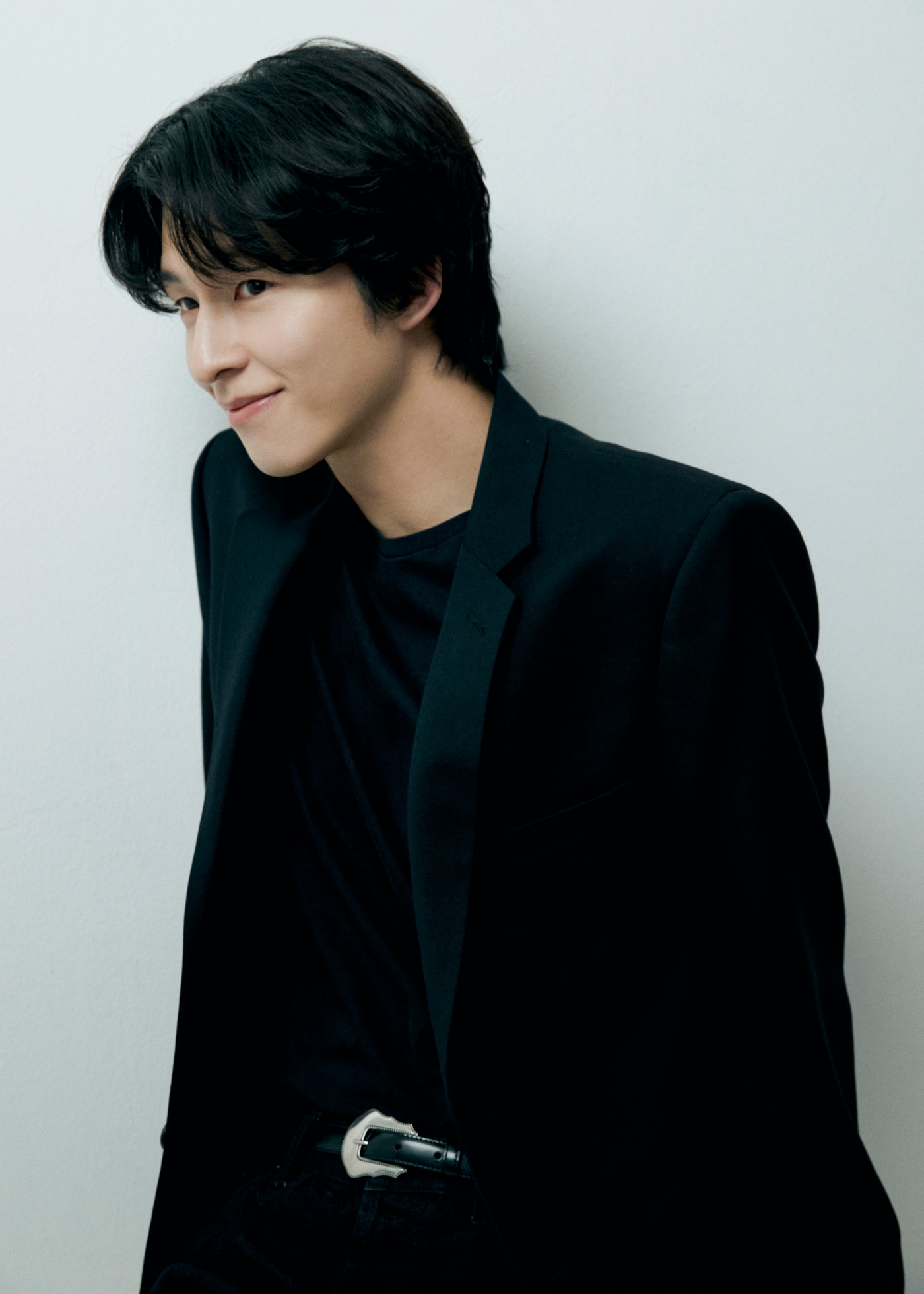 홍경/ 매니지먼트mmm