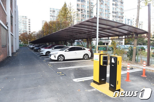 부설주차장을 개방한 노원중학교(노원구 제공)