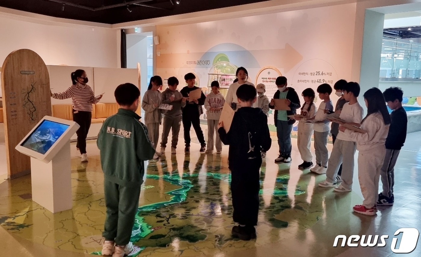 충북도교육청 환경교육센터 와우는 2024학년도 주말 환경 놀이터를 운영한다.(충북교육청 제공)/뉴스1