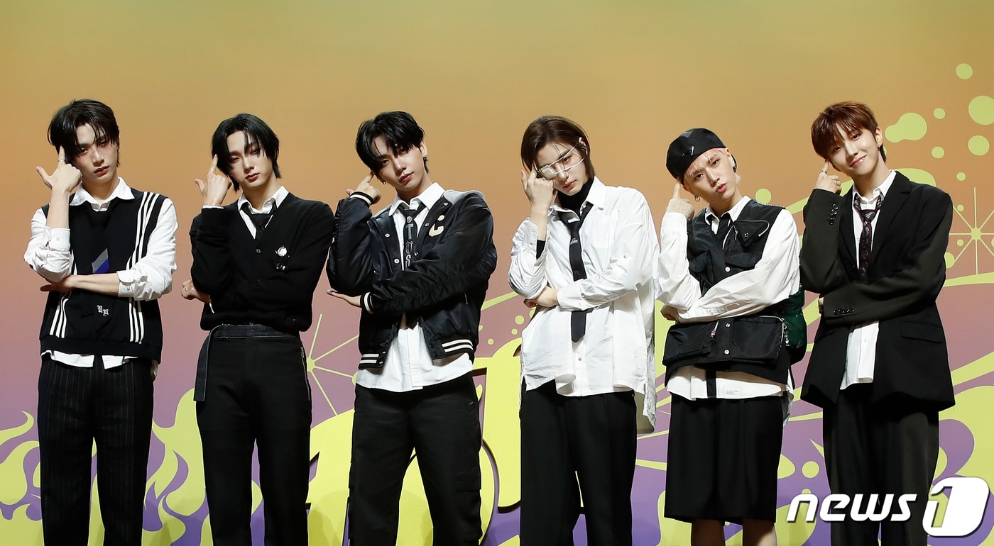 그룹 보이넥스트도어(BOYNEXTDOOR) 태산(왼쪽부터)과 성호, 명재현, 이한, 리우, 운학 2024.4.15/뉴스1 ⓒ News1 권현진 기자