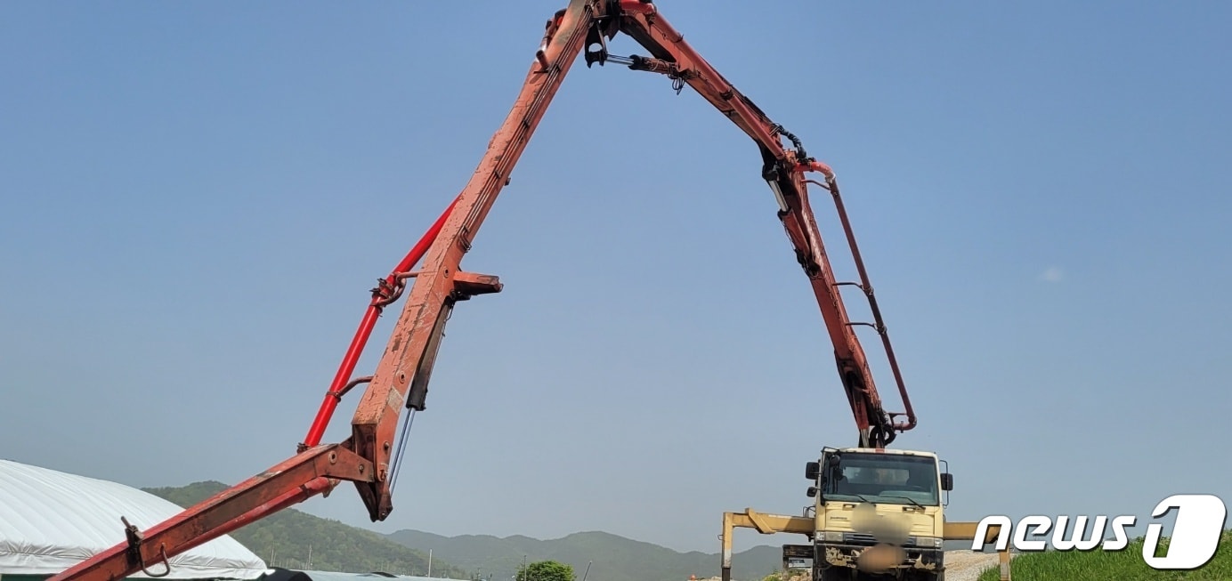 사고가 난 펌프카(독자 제공). 2024.4.18