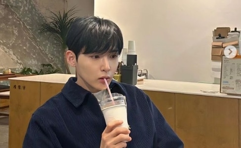 그룹 슈퍼주니어 멤버 려욱 인스타그램 갈무리