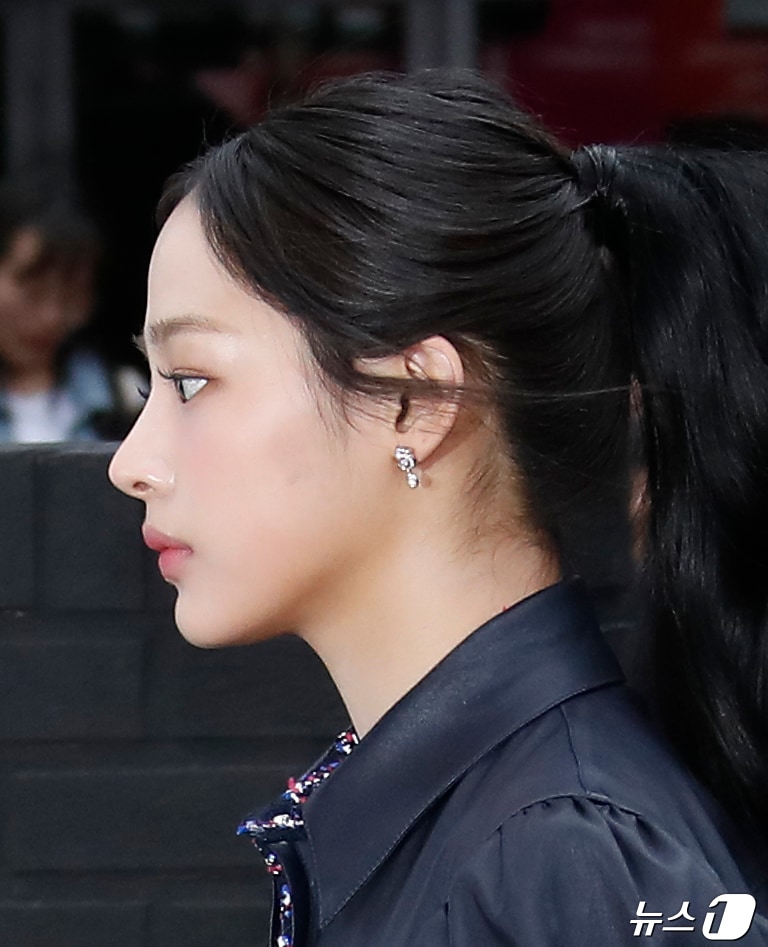 뉴진스 민지가 하이브와 민희진 대표 갈등 속 처음으로 공식  석상에 나섰다. ⓒ News1 권현진 기자