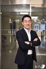 신병하 KAIST 신소재공학과 학과장. /뉴스1