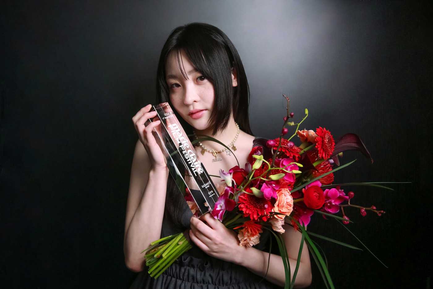 사진=사람엔터테인먼트