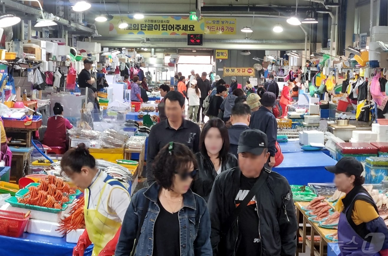 강릉 주문진항 어시장 자료사진.(뉴스1 DB)ⓒ News1 윤왕근 기자