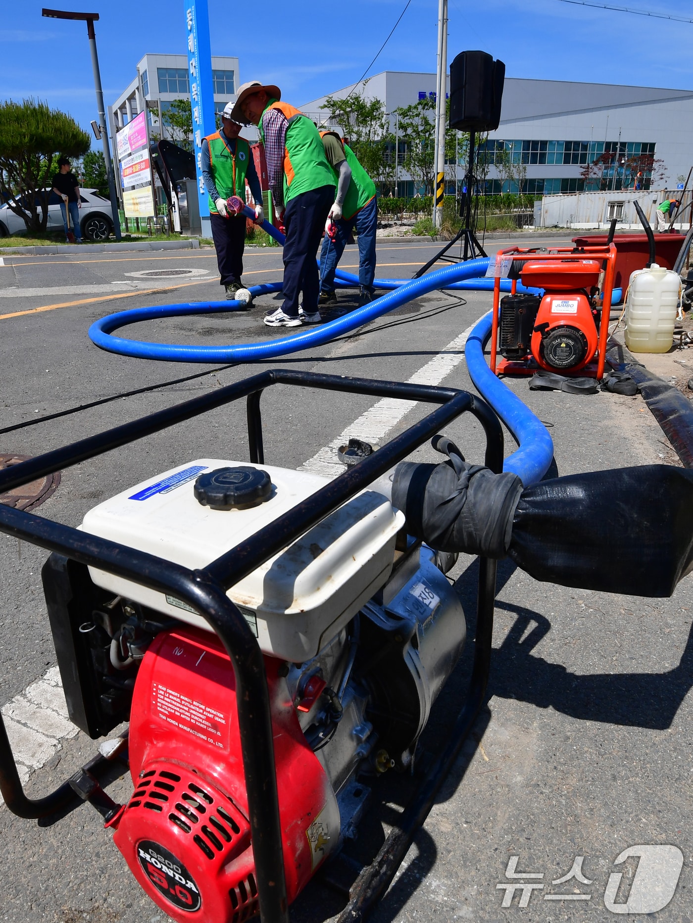지난해 포항시 남구 동해면 면민복지회관에서 실시된 극한호우 대비 재난대응 안전한국훈련 모습. 2024.5.22/뉴스1 ⓒ News1 최창호 기자