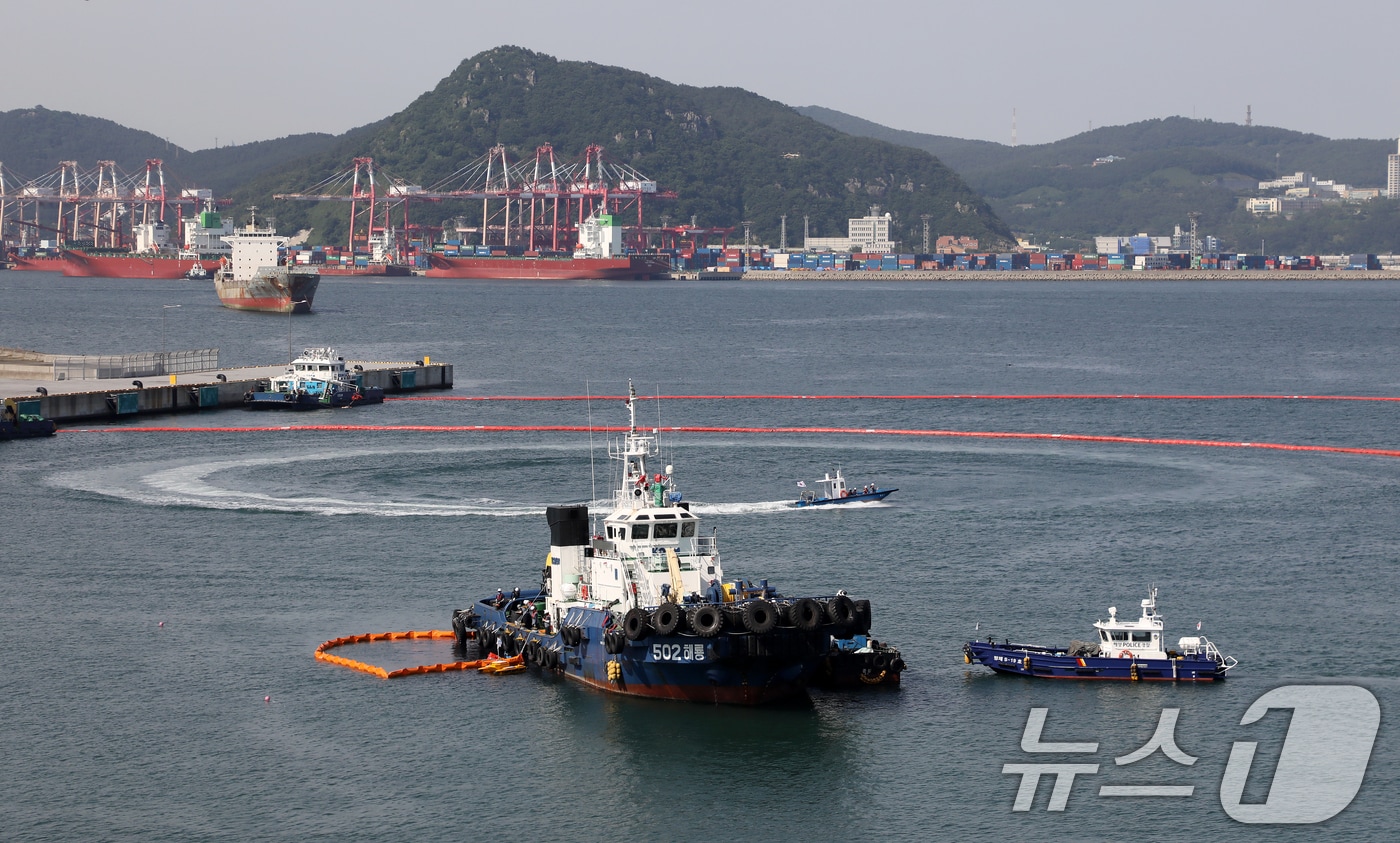 부산항, 지진·화재·해양오염 복합재난 대응 훈련 실시