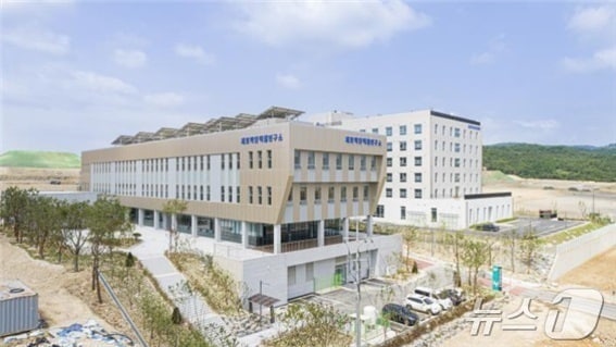 2021년 건립해 포스텍이 운영하는 세포막단백질연구소 전경(경북도 제공, 재판매 및 DB 금지) ⓒ News1 김대벽기자