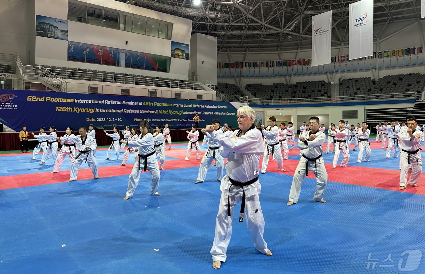 세계태권도연맹이 주최하고, 태권도진흥재단이 주관하는 '2024 파리올림픽 참가 태권도 국제심판‧코치 캠프'가 11일부터 닷새간 무주 태권도원에서 개최된다.(무주 태권도원 제공)