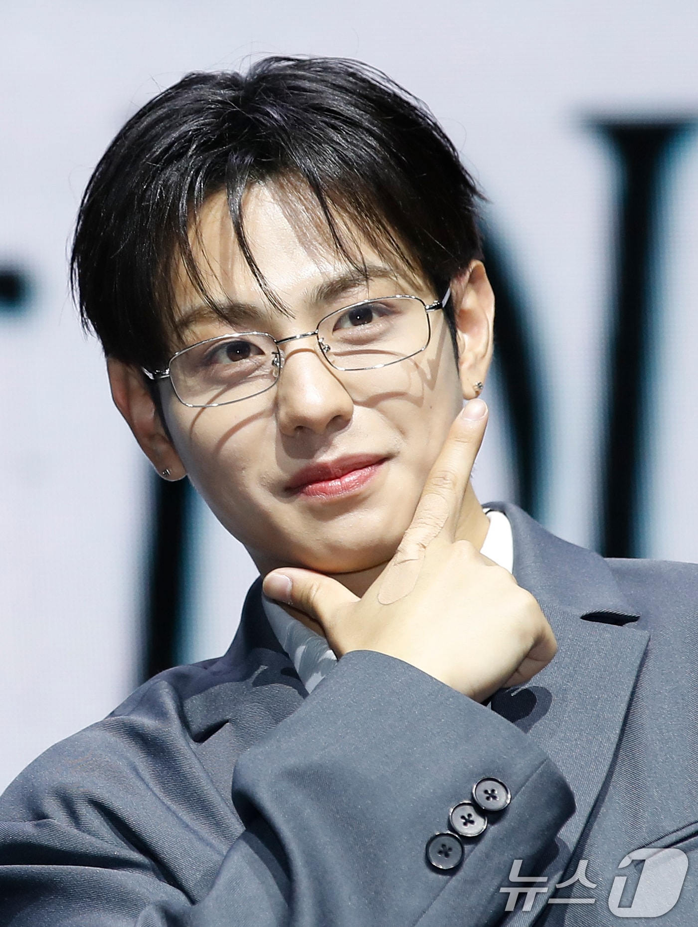 그룹 이븐의 케이타가 17일 서울 광장동 예스24 라이브홀에서 가진 세 번째 미니앨범 '라이드 오어 다이(RIDE or DIE)' 쇼케이스에서 포즈를 취하고 있다. 2024,6,17/뉴스1 ⓒ News1 권현진 기자