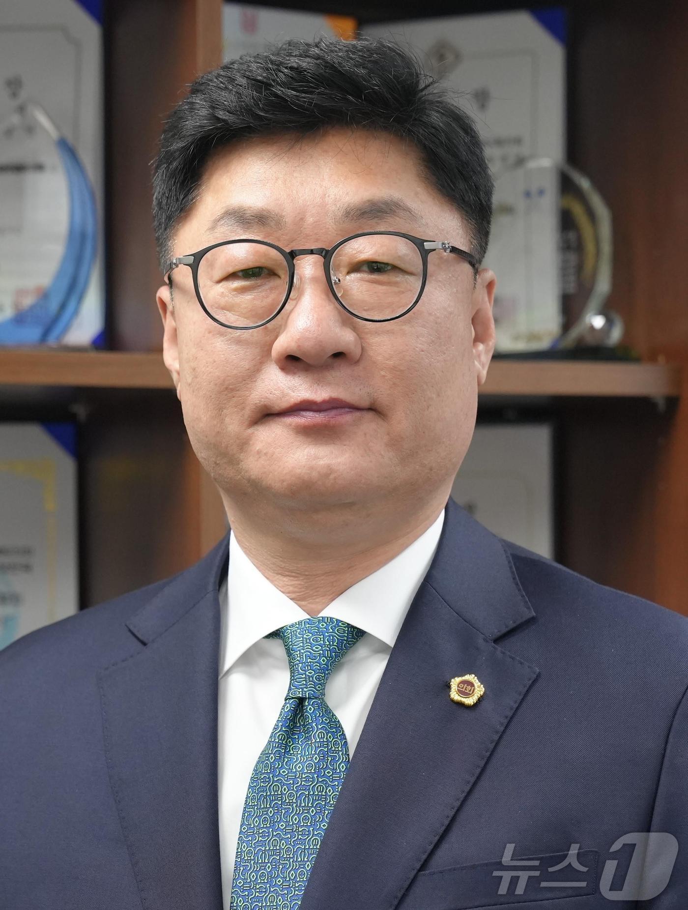 18일 장연국 전북자치도의원이 교섭단체인 더불어민주당 원내대표에 선출됐다.(의회제공)2024.6.18/뉴스1