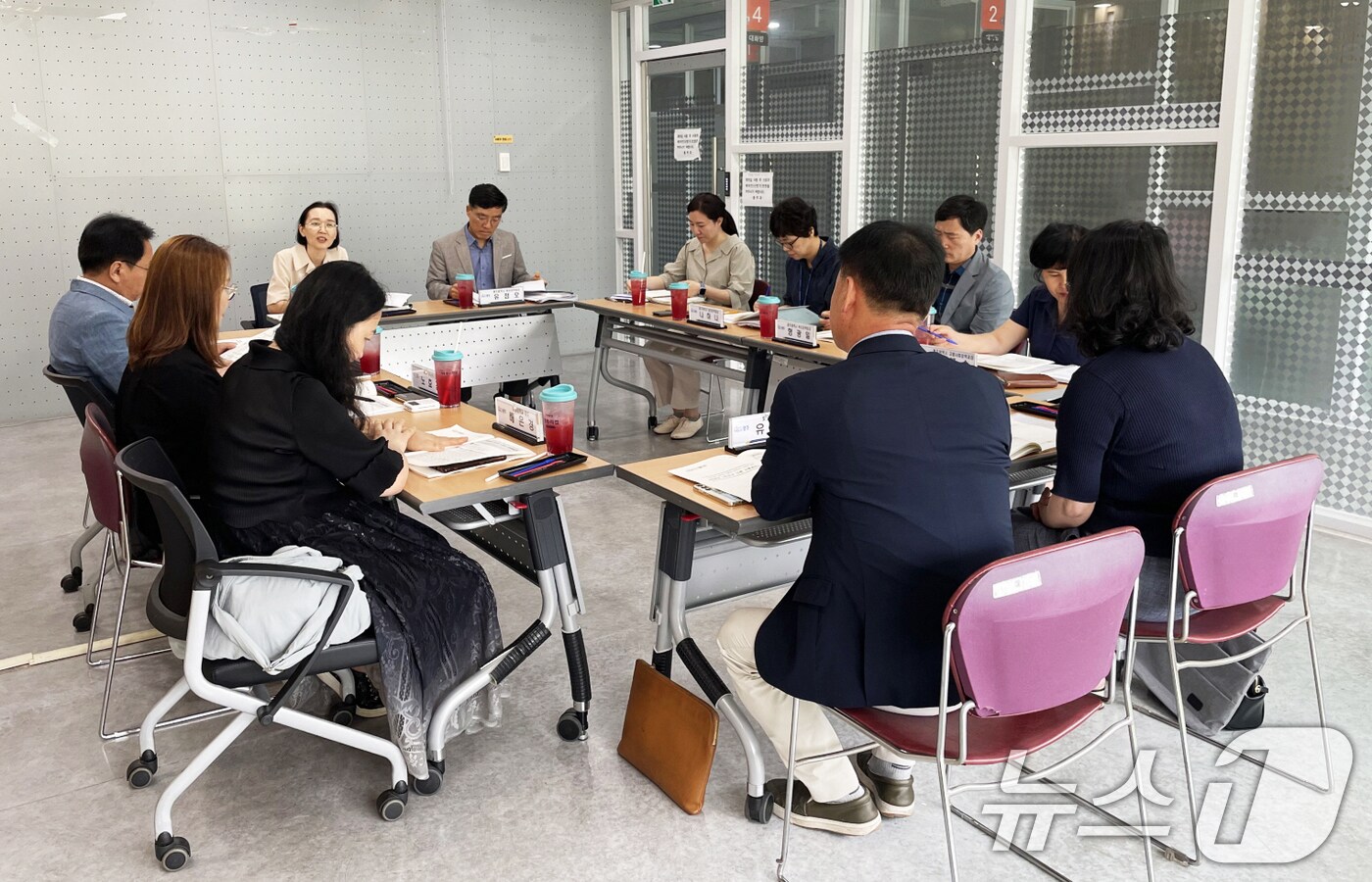 지난해 4월 25일 광주시청 1층 시민대화방에서 1인가구 정책협의회가 열리고 있다.(광주시 제공. 재판매 및 DB 금지)2024.6.25/뉴스1