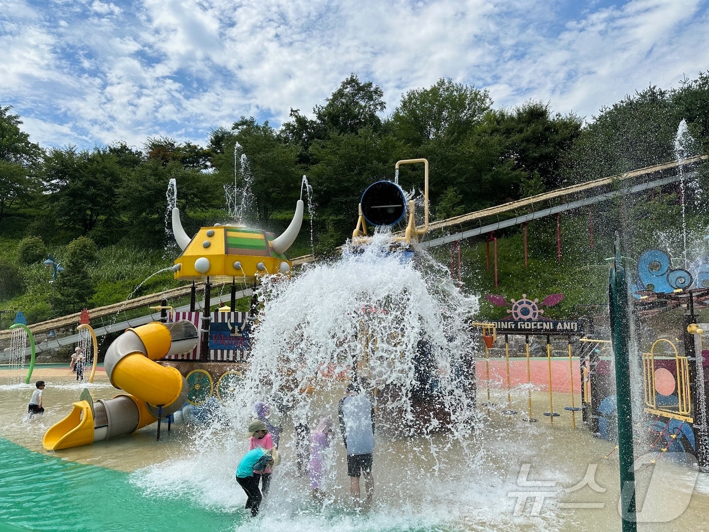 합천 대장경테마파크 물놀이장&#40;합천군 제공&#41;.