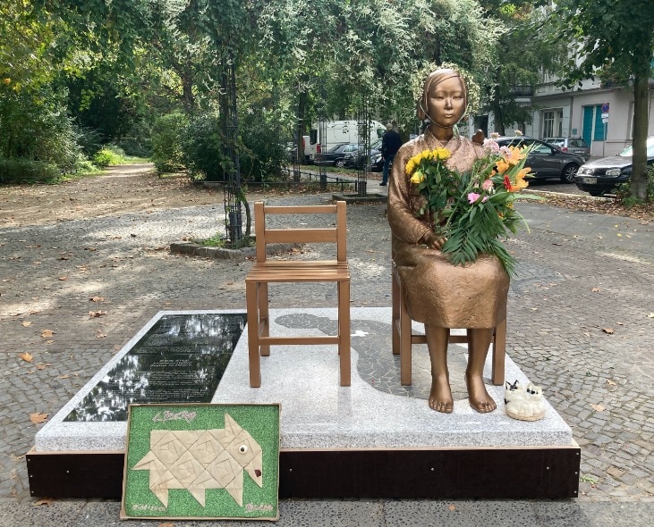 2020년 9월 독일 베를린시 미테구에 설치된 위안부 소녀상의 모습(엑스 ' Korea Verband' 갈무리). 2020.09.29.