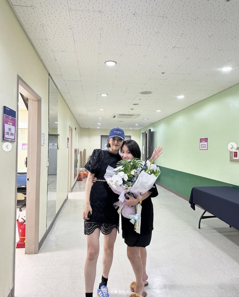 수지 인스타그램 캡처