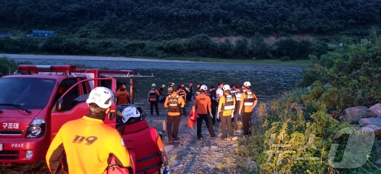 28일 오후 8시 5분쯤 충북 단양군 영춘면 남한강 상류에서 60대 남성 변사체가 발견됐다. (독자 제공) /뉴스1 