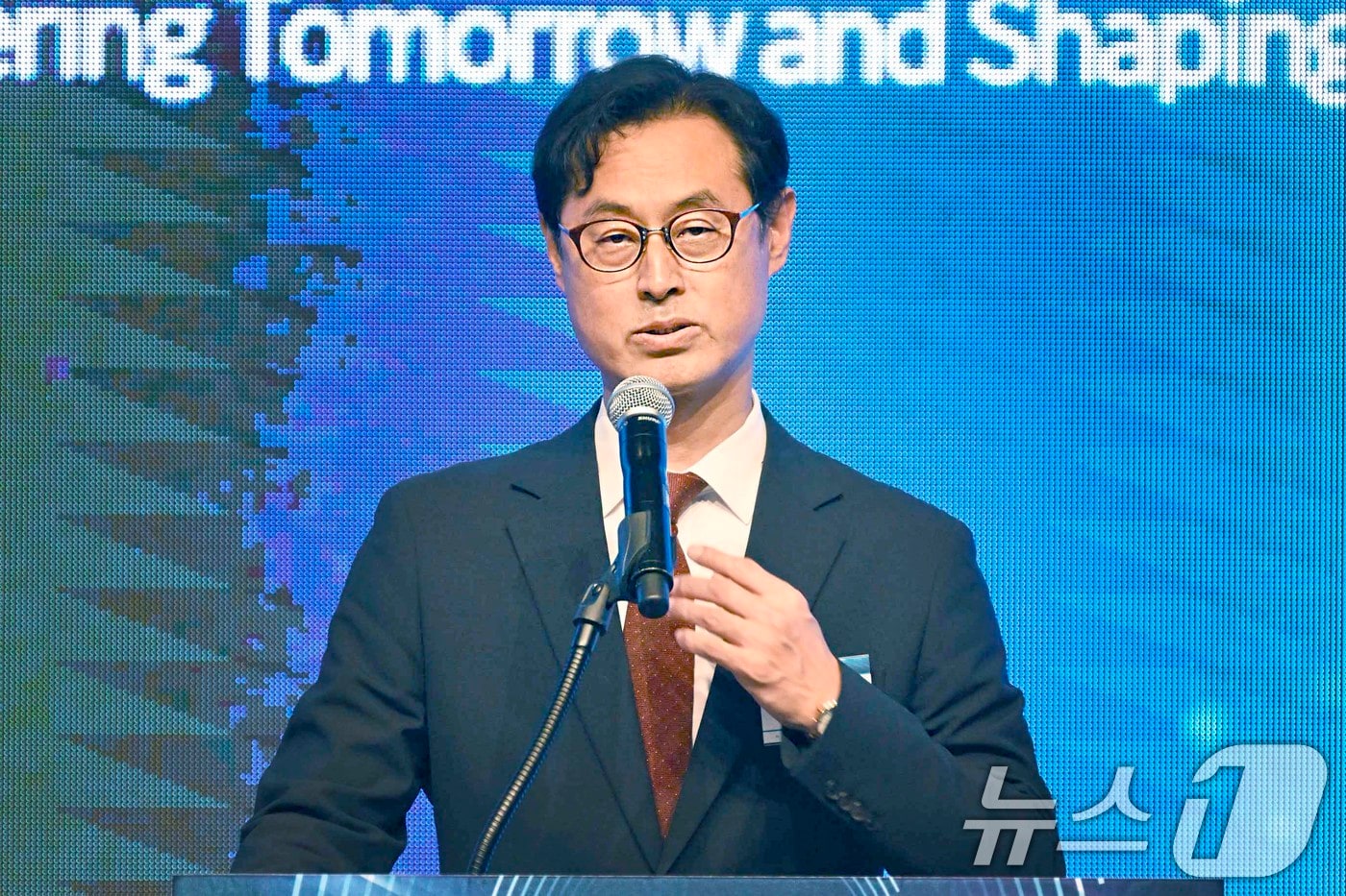 진종욱 산업통상자원부 국가기술표준원장이 한 기념식에서 축사하고 있다. (산업통상자원부 제공) /뉴스1