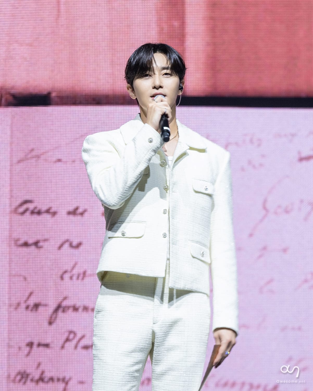 배우 박서준 / 어썸이엔티