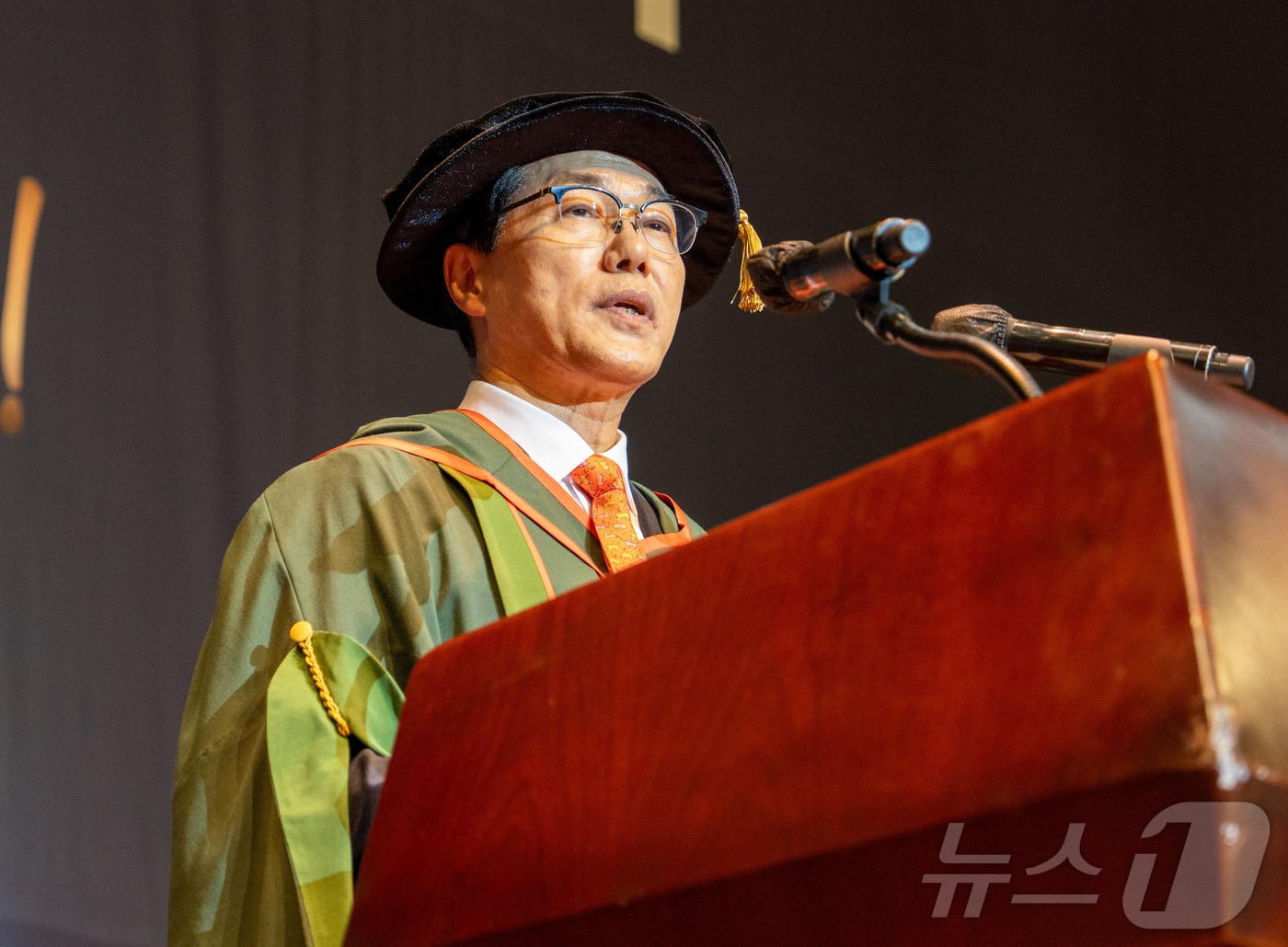 박종래 UNIST 신임 총장이 14일 UNIST에서 취임식을 하고 있다. (UNIST 제공)