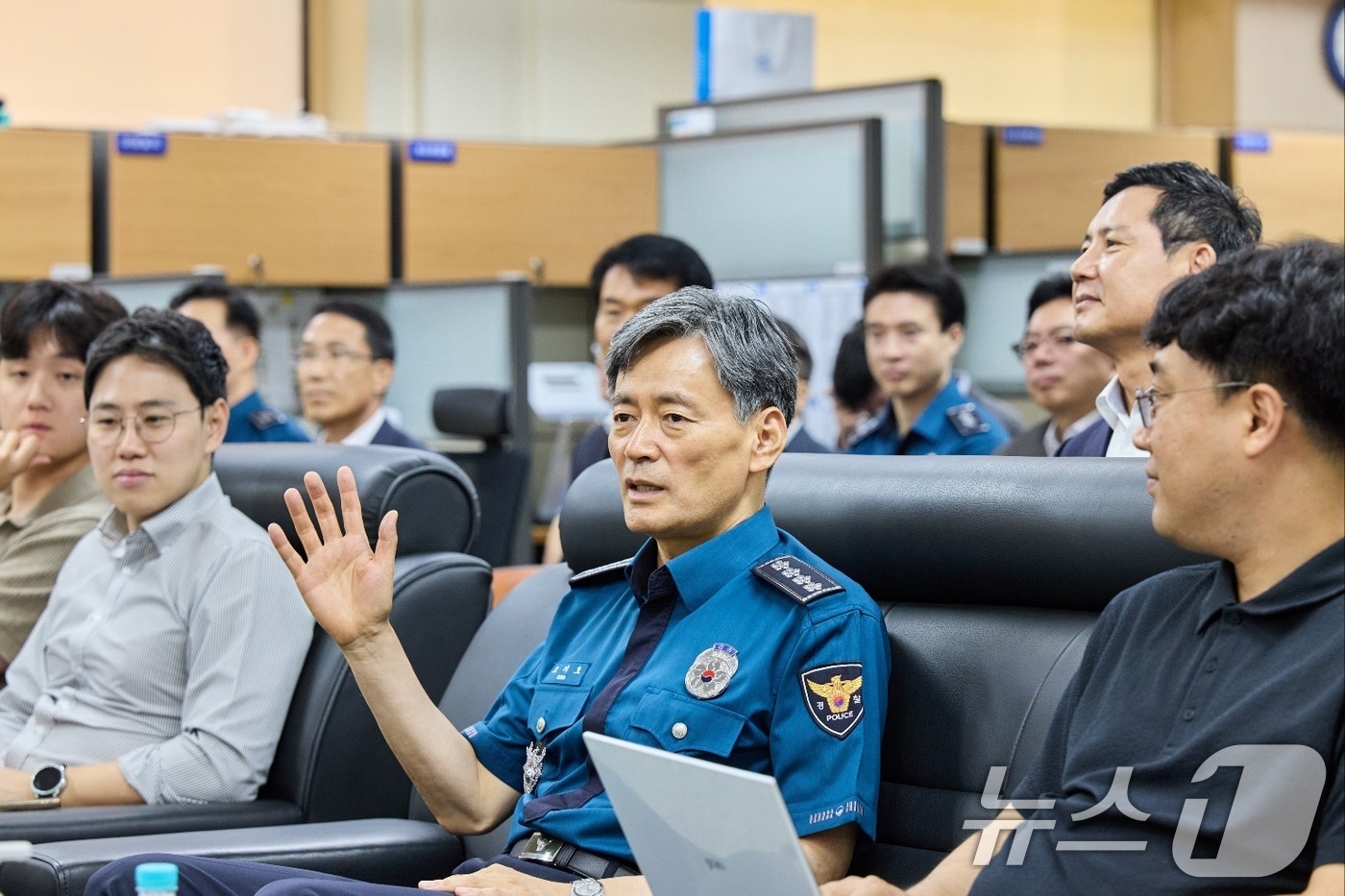 조지호 경찰청장이 19일 오전 서울 서대문구 경찰청에서 취임 첫 정례 기자간담회를 하고 있다. &#40;경찰청 제공&#41; 2024.8.19/뉴스1