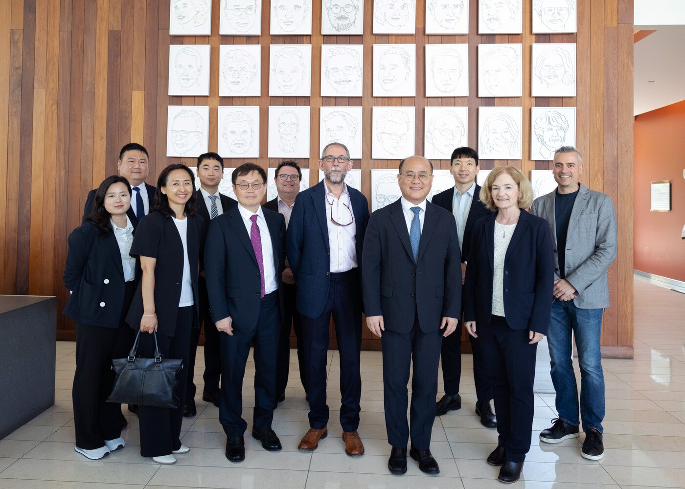 과학기술정보통신부는 2024년 한미과학기술학술대회(UKC)에 참석해 재미한인과학자들을 격려하고 한국과 미국의 과학기술 협력 확대 방안을 논의했다고 25일 밝혔다.(과기정통부 제공)
