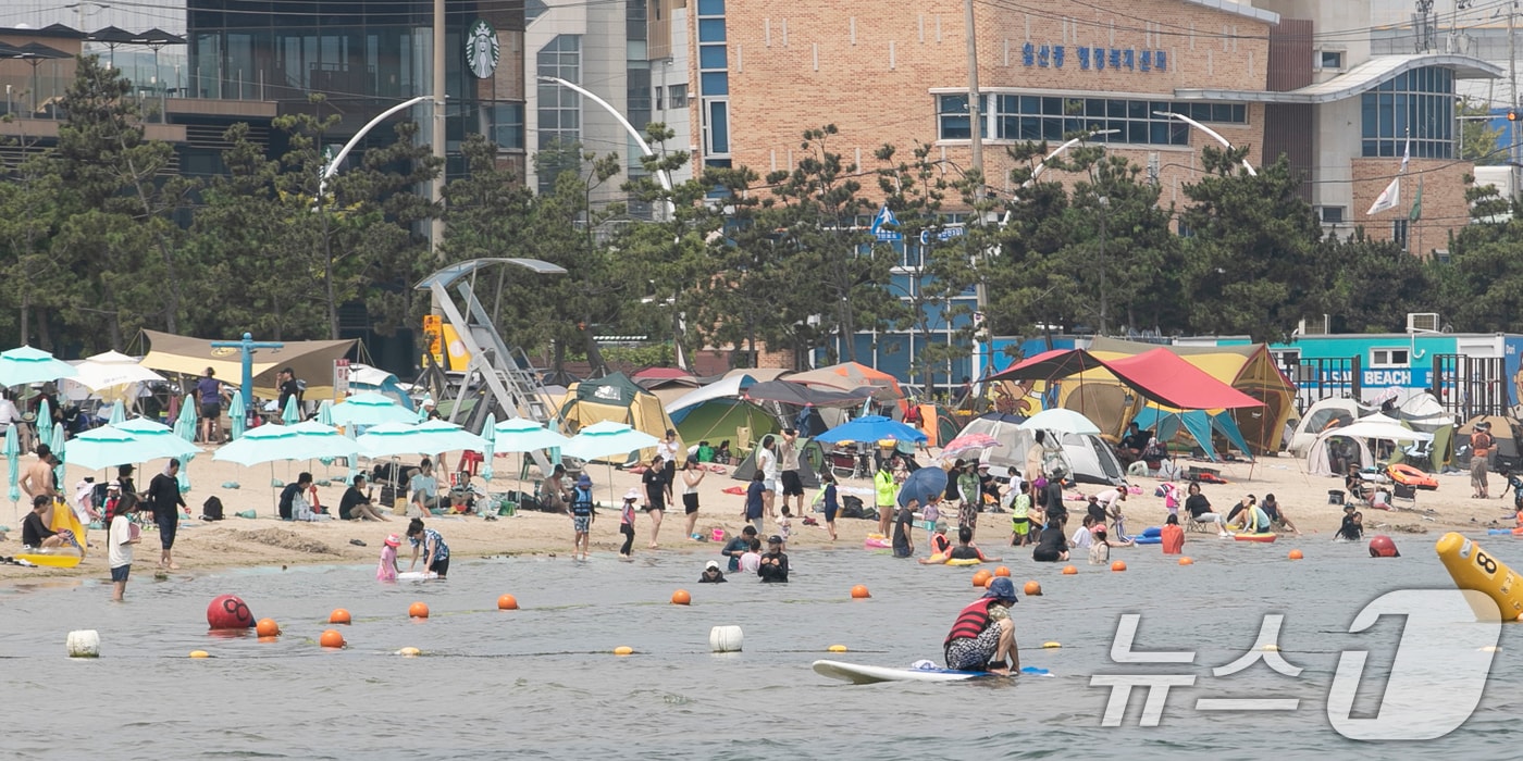 여름철 울산 동구 일산해수욕장 모습.2024.8.4 ⓒ 뉴스1 DB
