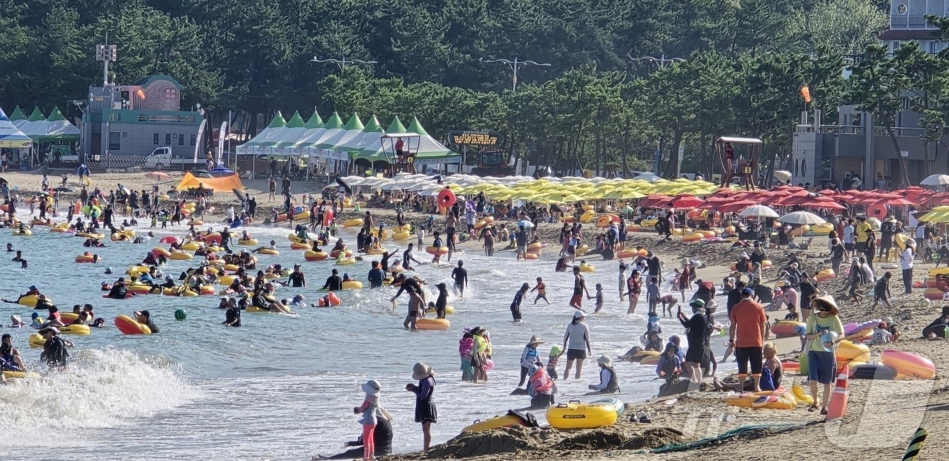 울주군 진하해수욕장. &#40;울주군 제공&#41;