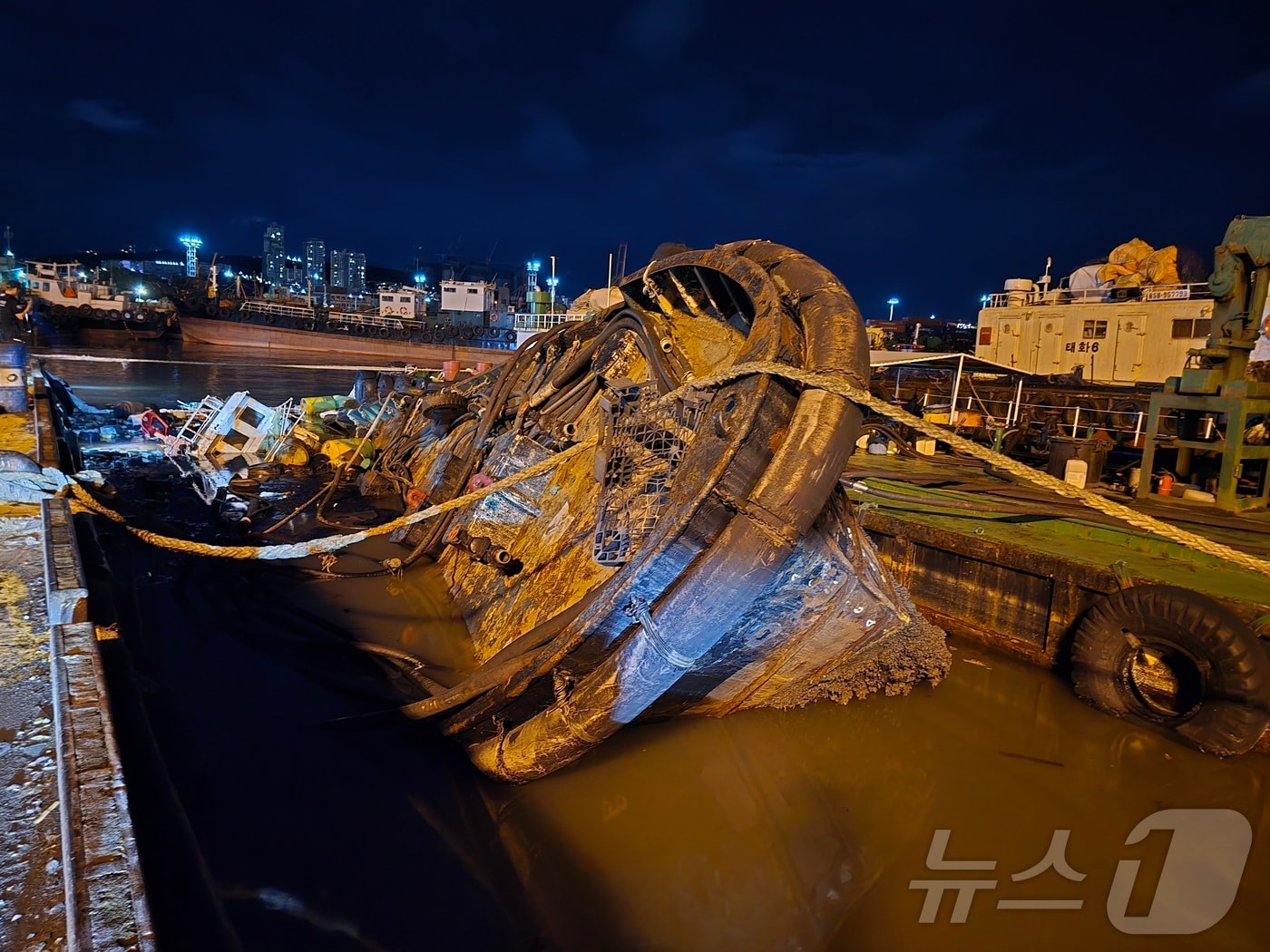 사고 선박.&#40;부산해경 제공&#41;